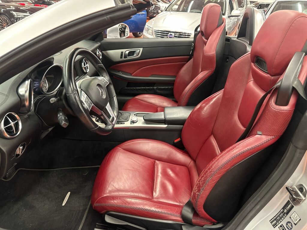 Mercedes-Benz SLK 2011 Harmaa