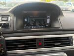 Volvo V70 2012 Ruskea (beige)