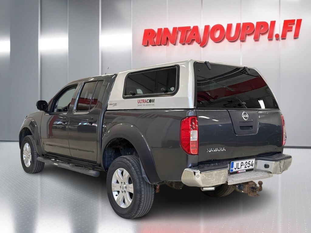Nissan Navara 2011 Harmaa