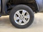 Nissan Navara 2011 Harmaa