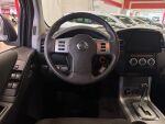 Nissan Navara 2011 Harmaa