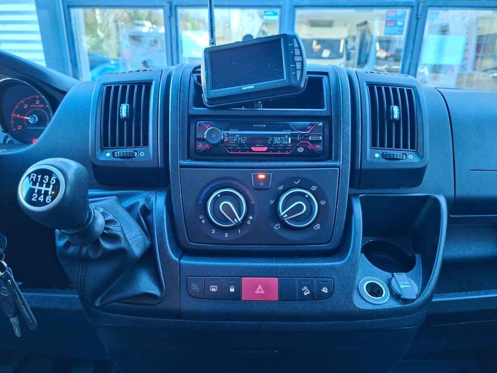 Adria Matrix Axess 670 SL 2020 Valkoinen