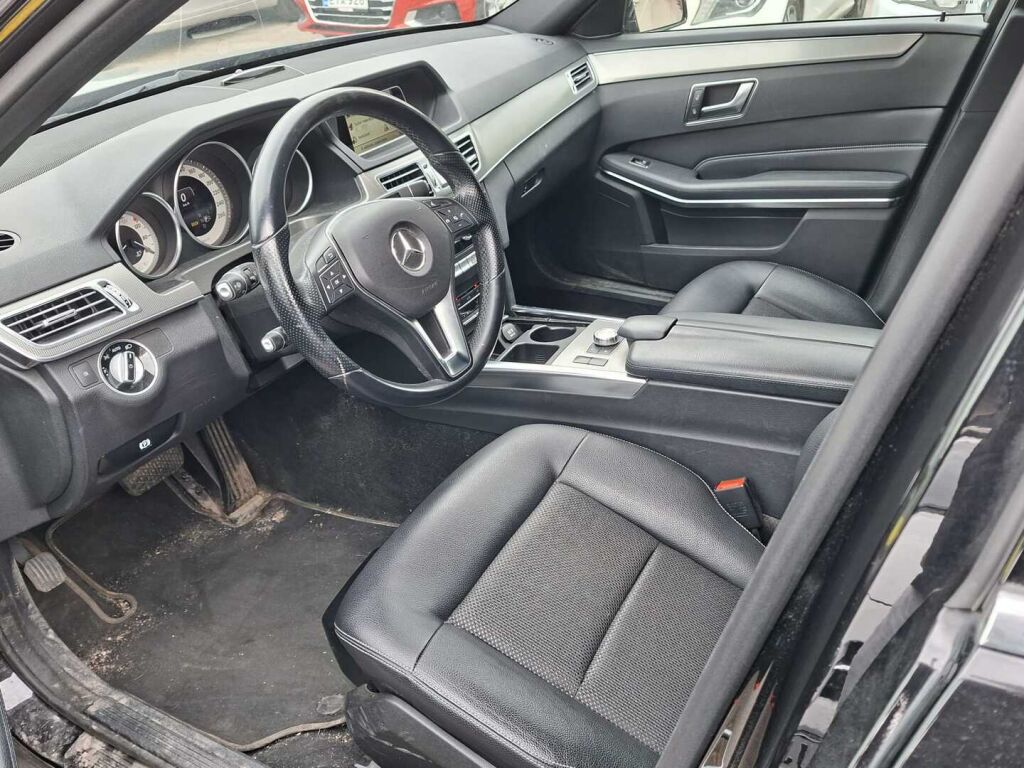 Mercedes-Benz E 2013 