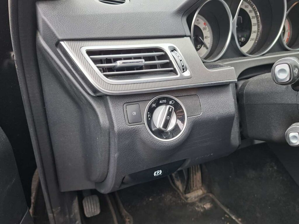 Mercedes-Benz E 2013 