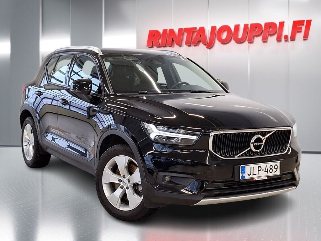 Volvo XC40 2020 Musta