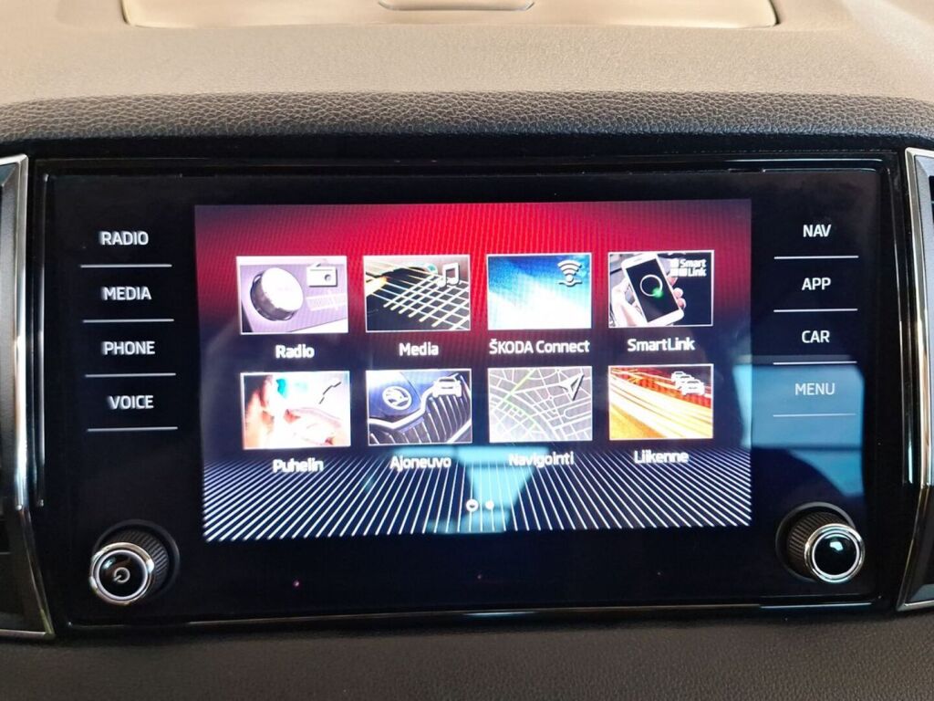 Skoda Karoq 2020 Sininen