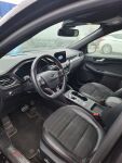 Ford Kuga 2020 Musta