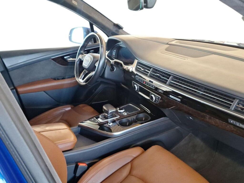 Audi Q7 2016 Sininen