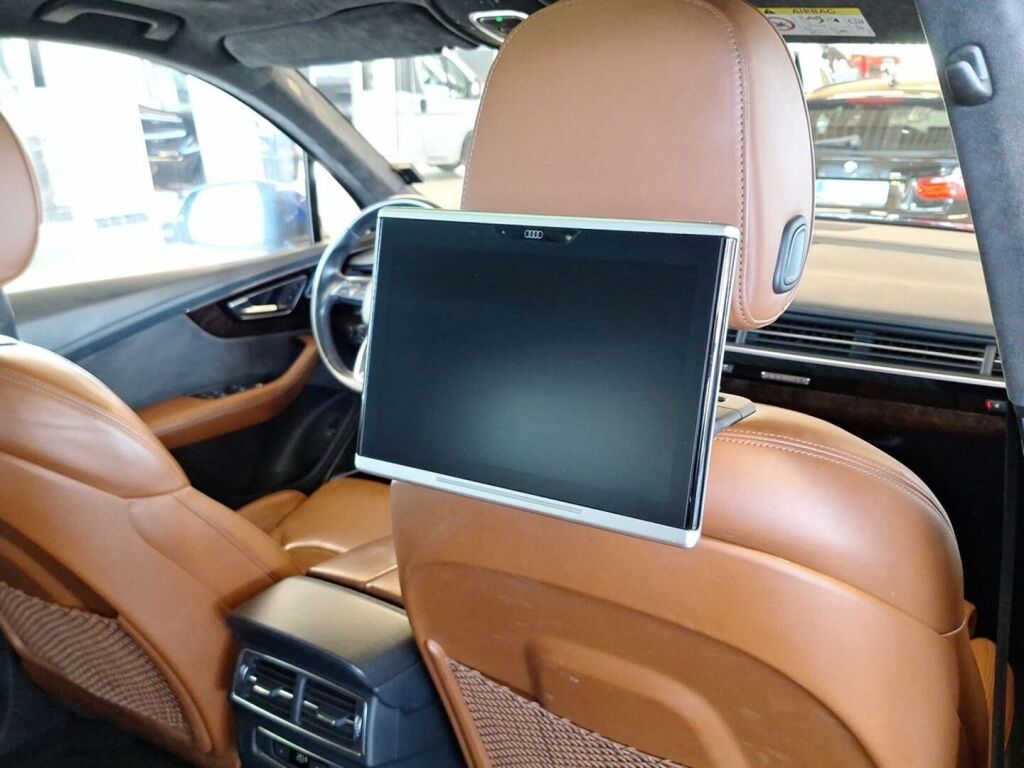 Audi Q7 2016 Sininen