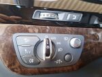 Audi Q7 2016 Sininen