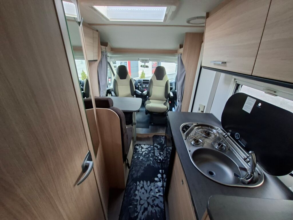 Sunlight V 66 2020 Valkoinen