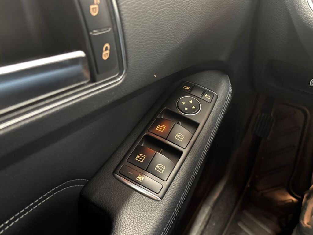 Mercedes-Benz E 2014 Harmaa