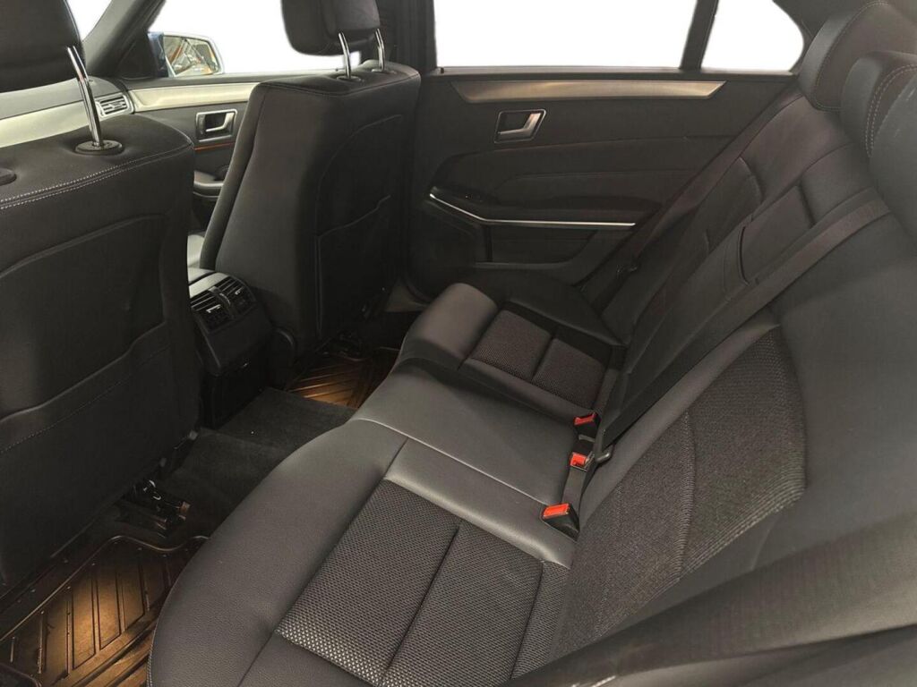 Mercedes-Benz E 2014 Harmaa