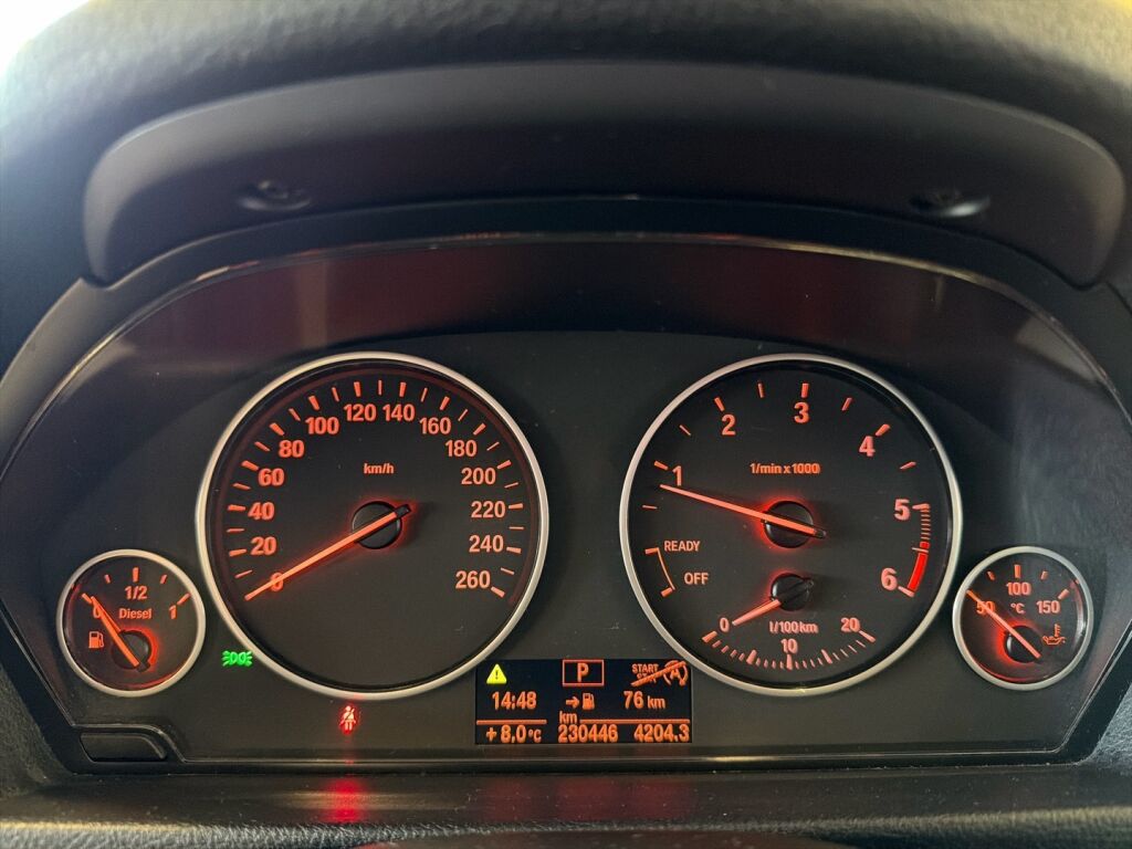 BMW 320 2014 Harmaa