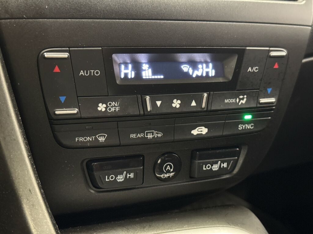 Honda Civic 2018 Valkoinen