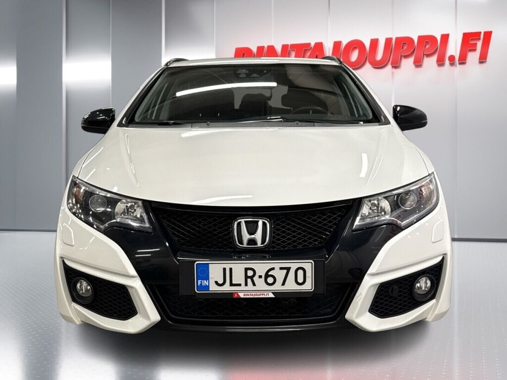 Honda Civic 2018 Valkoinen