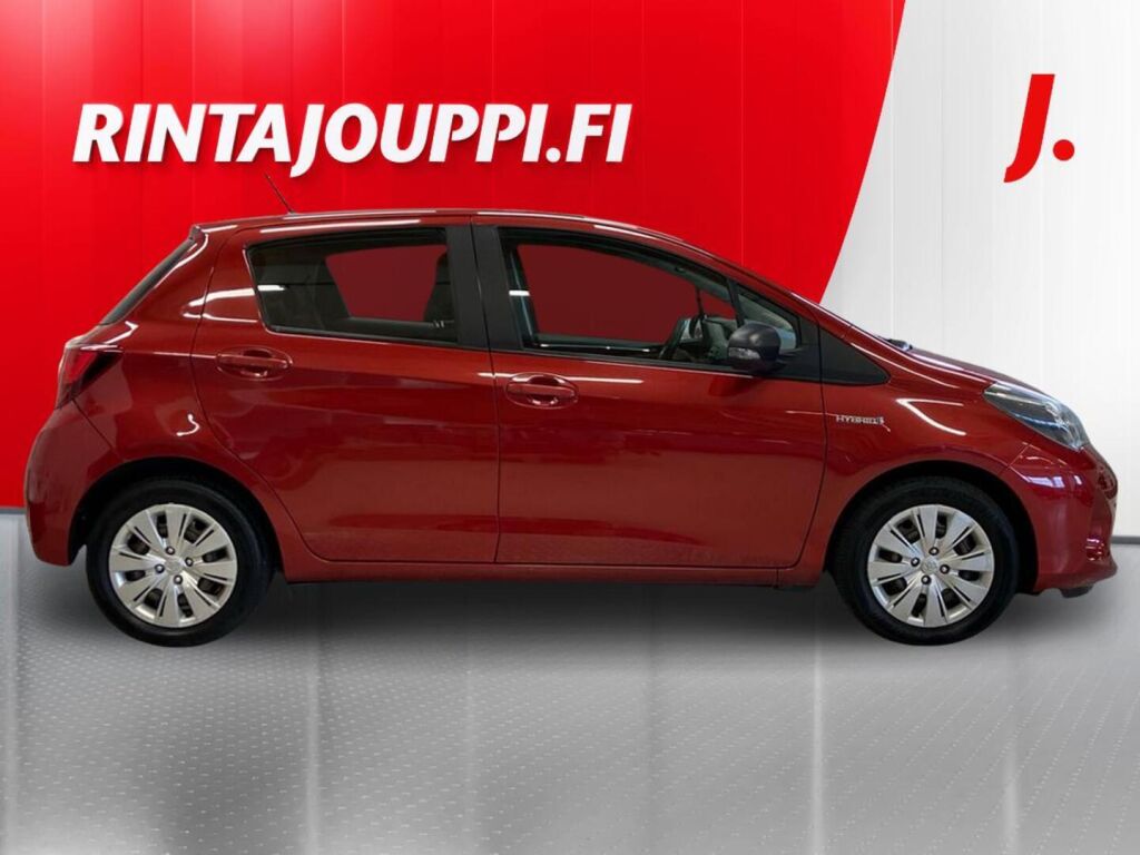 Toyota Yaris 2014 Punainen