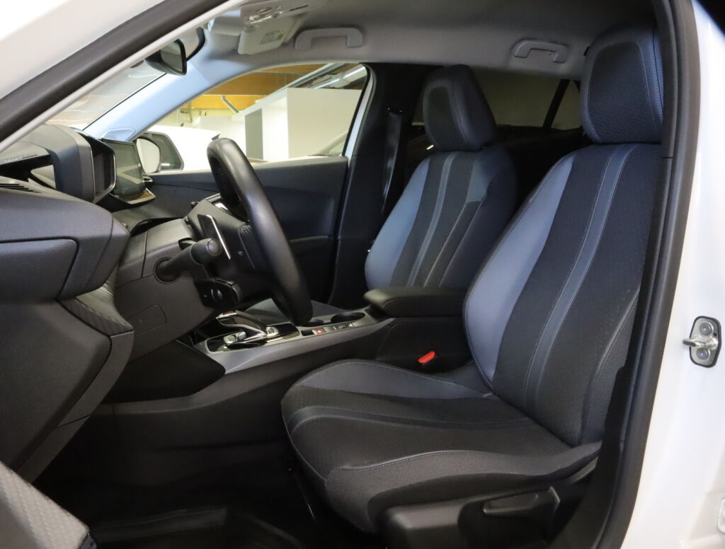 Peugeot 2008 2021 Valkoinen