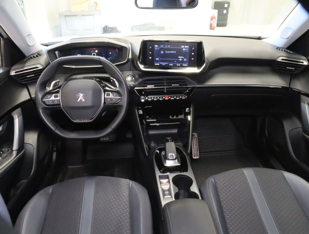 Peugeot 2008 2021 Valkoinen