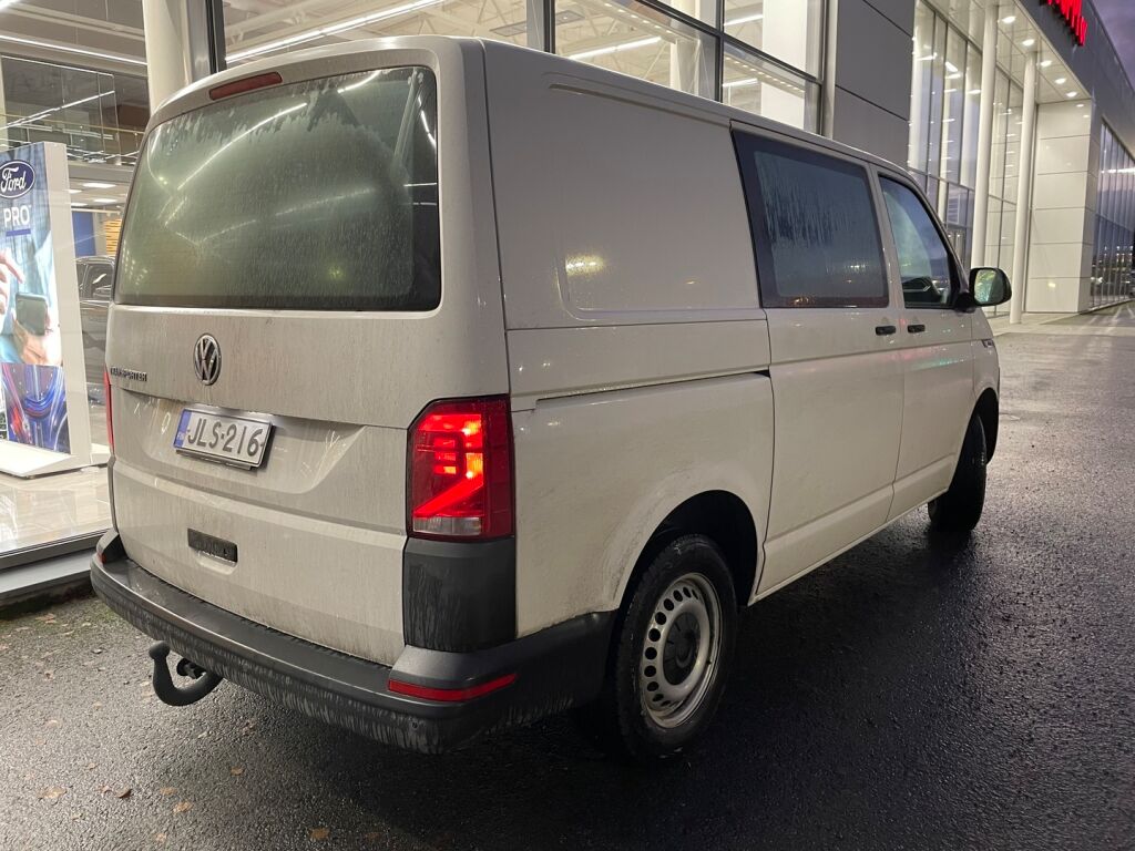 Volkswagen Transporter 2021 Valkoinen