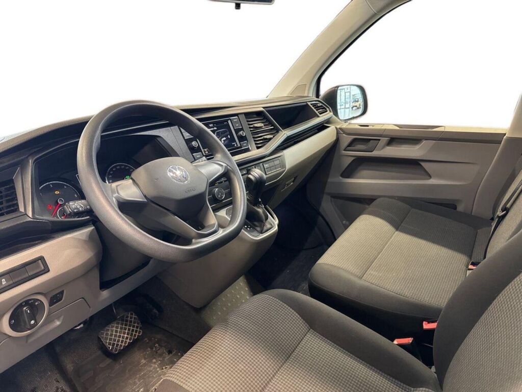 Volkswagen Transporter 2021 Valkoinen
