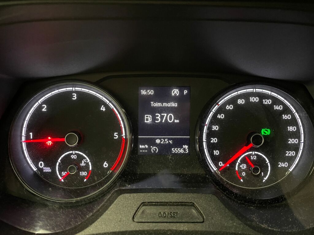 Volkswagen Transporter 2021 Valkoinen