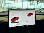Tesla Model 3 2021 Punainen