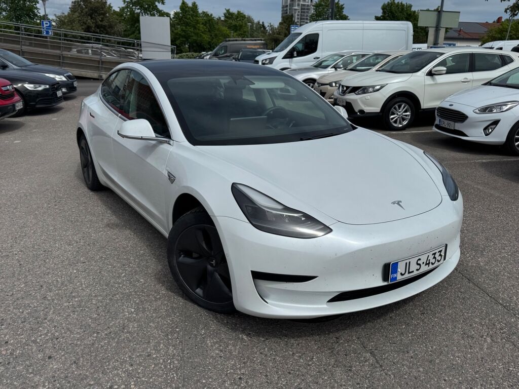 Tesla Model 3 2020 Valkoinen