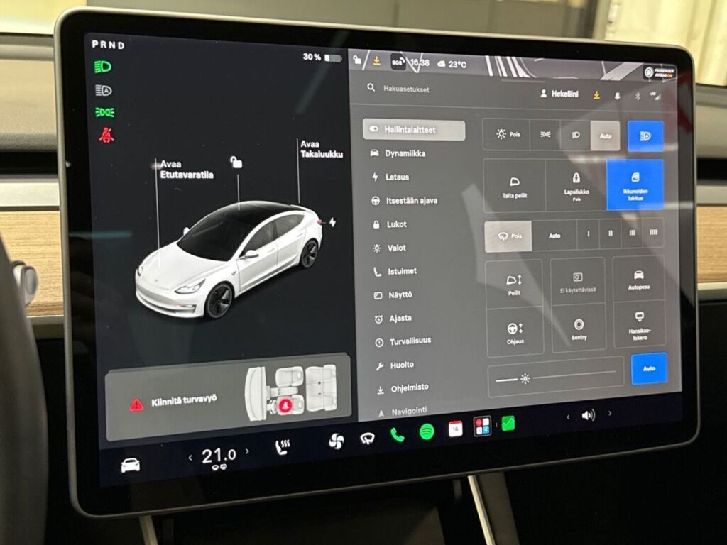 Tesla Model 3 2020 Valkoinen
