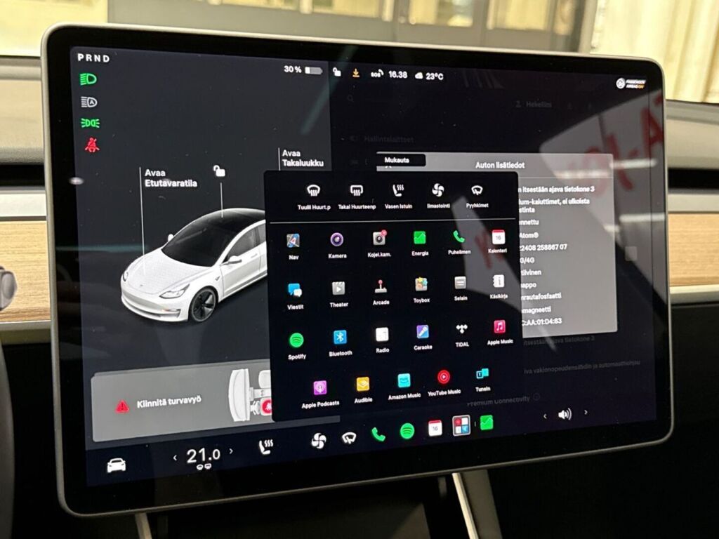 Tesla Model 3 2020 Valkoinen