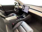 Tesla Model 3 2020 Valkoinen