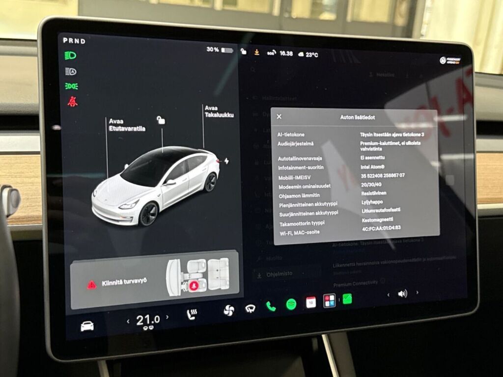 Tesla Model 3 2020 Valkoinen