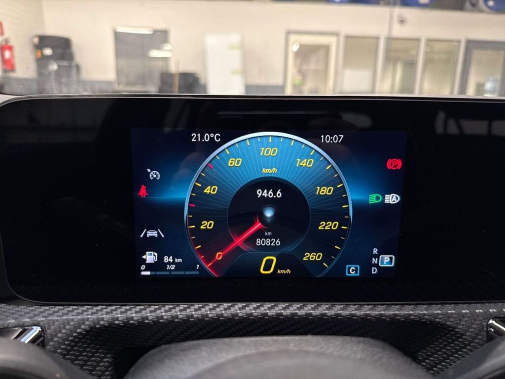 Mercedes-Benz A 2021 Musta