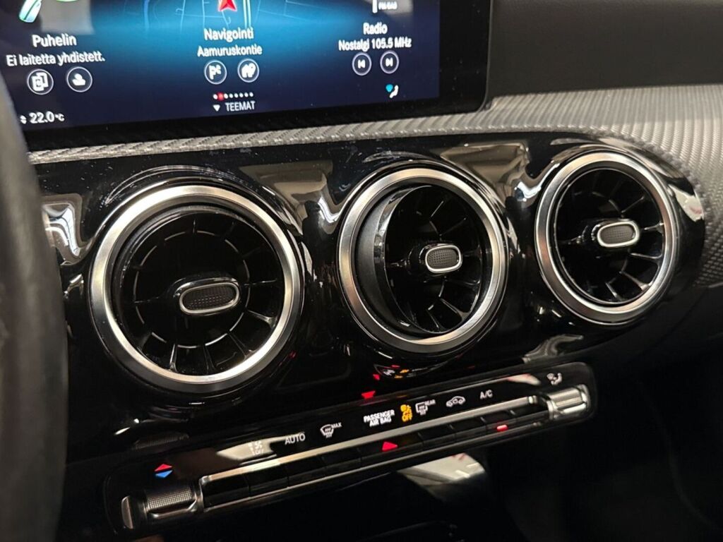 Mercedes-Benz A 2021 Musta