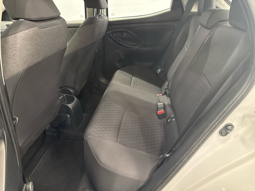 Toyota Yaris 2020 Valkoinen