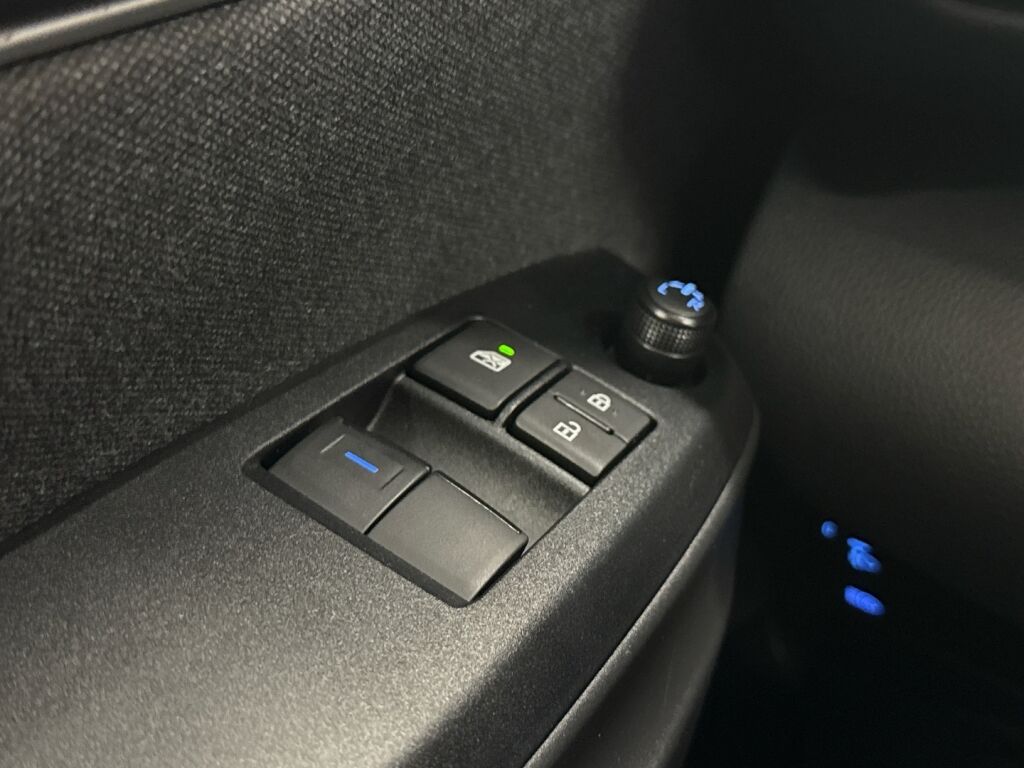 Toyota Yaris 2020 Valkoinen