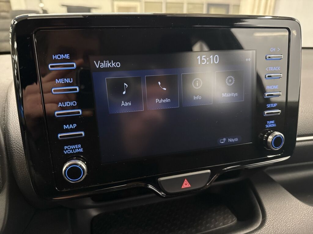 Toyota Yaris 2020 Valkoinen