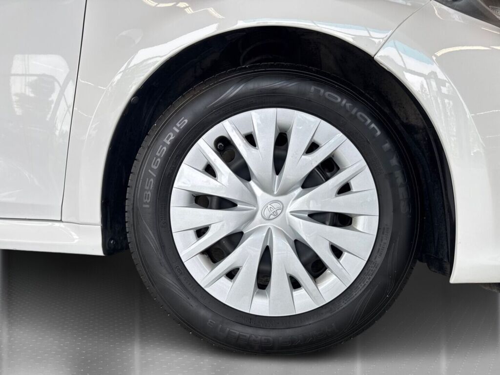 Toyota Yaris 2021 Valkoinen