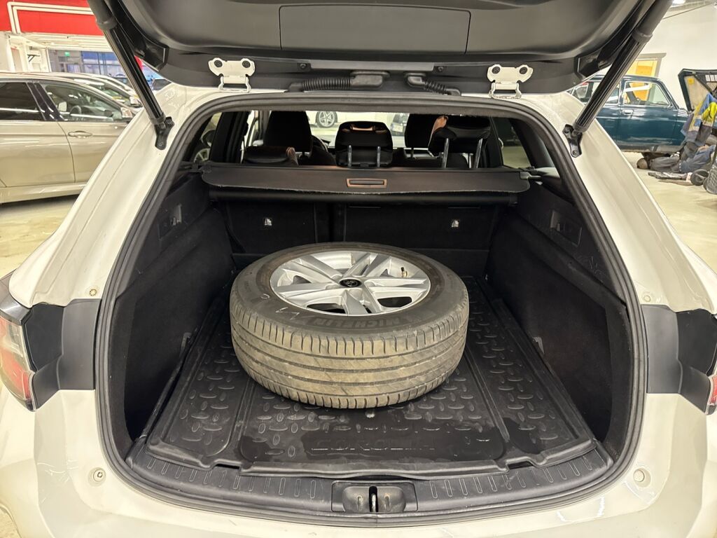 Toyota Corolla 2020 Valkoinen