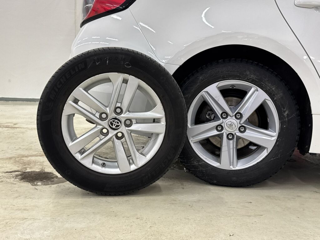 Toyota Corolla 2020 Valkoinen