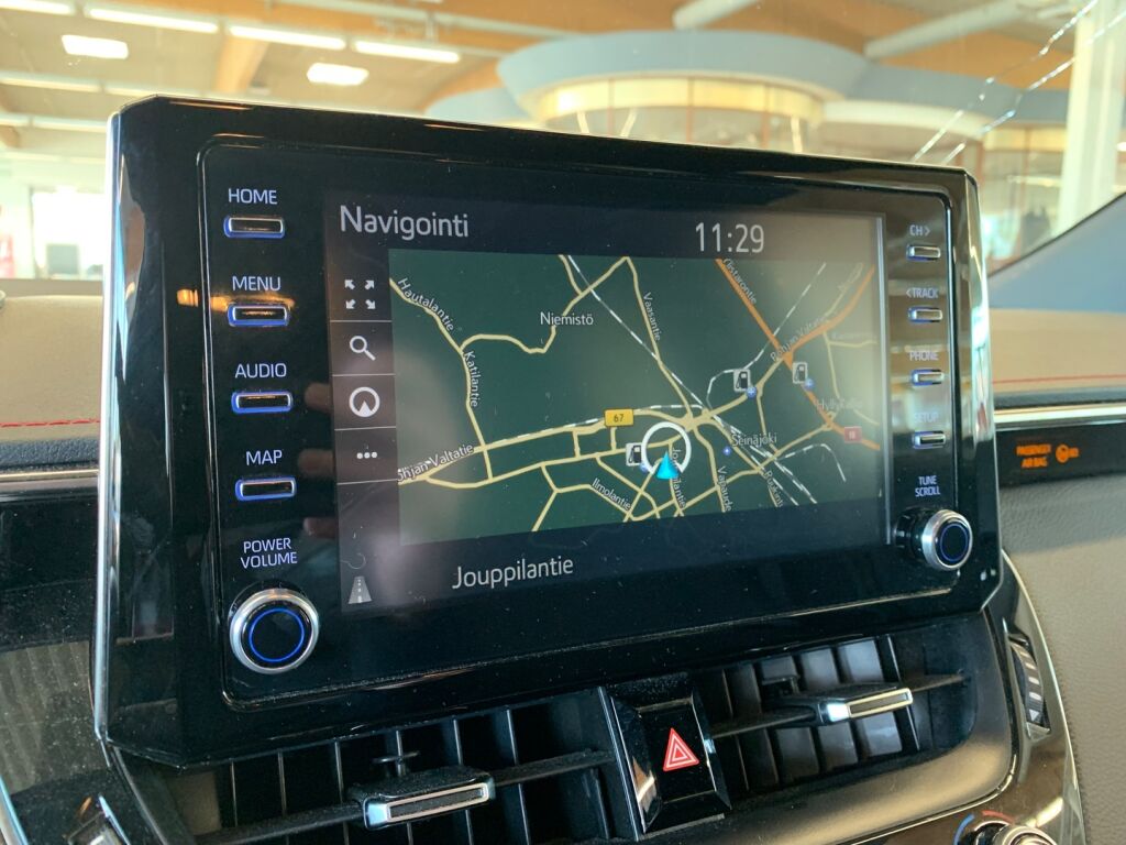 Toyota Corolla 2021 Metallinhohto Valkoinen