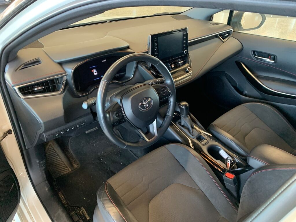 Toyota Corolla 2021 Metallinhohto Valkoinen