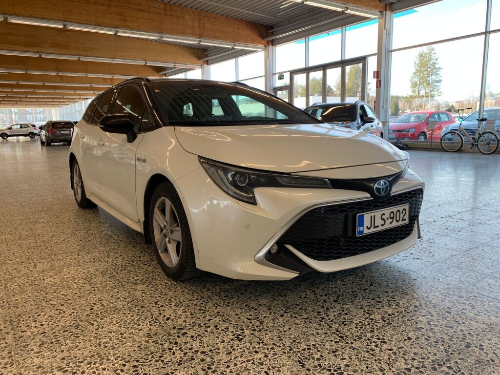 Toyota Corolla 2021 Metallinhohto Valkoinen