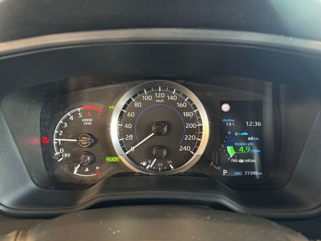 Toyota Corolla 2021 Metallinhohto Hopea