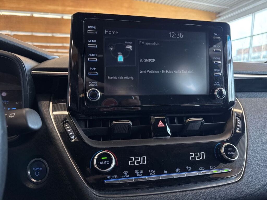 Toyota Corolla 2021 Metallinhohto Hopea