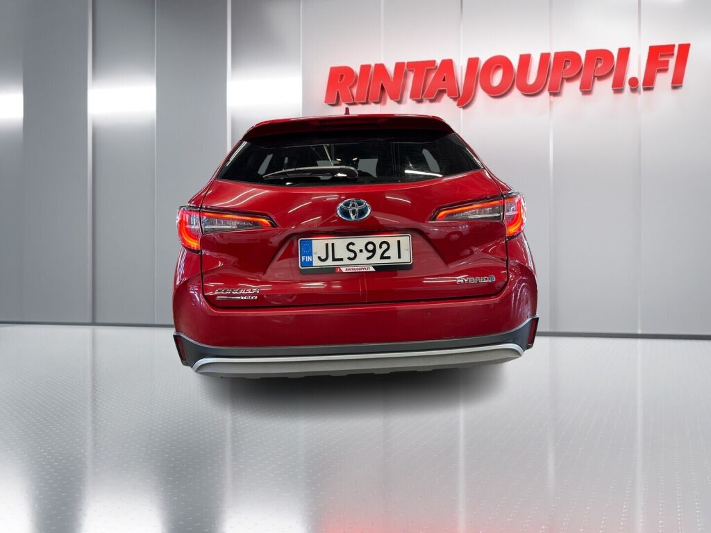 Toyota Corolla 2021 Punainen