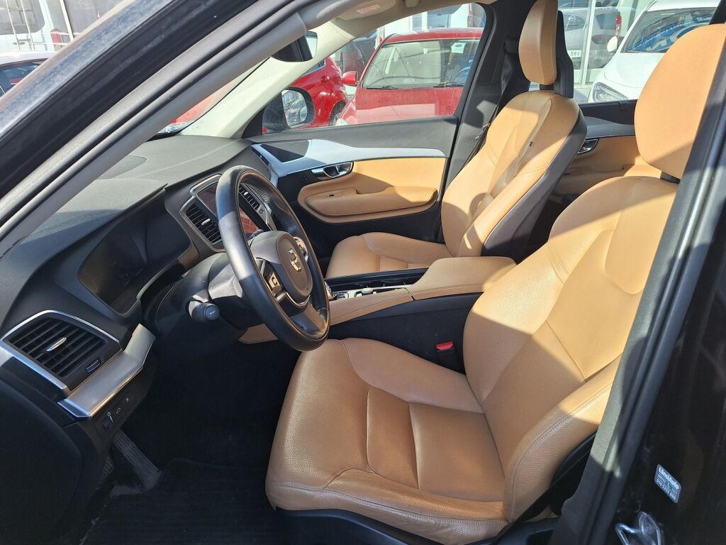 Volvo XC90 2016 Musta