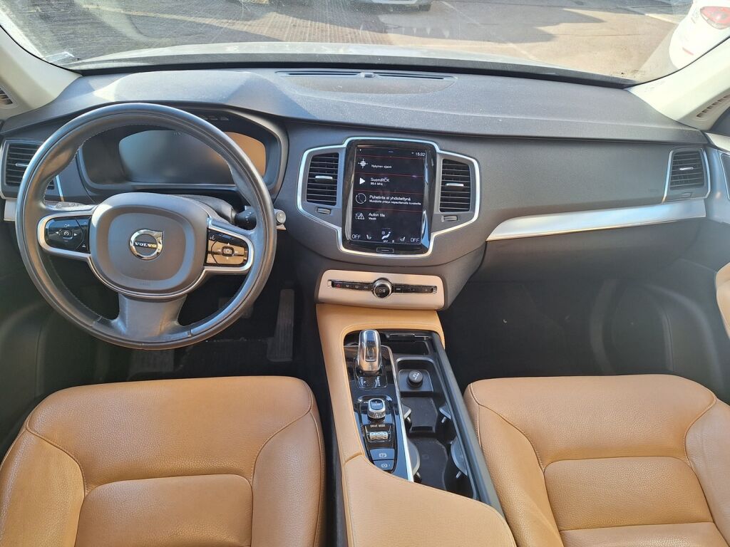 Volvo XC90 2016 Musta