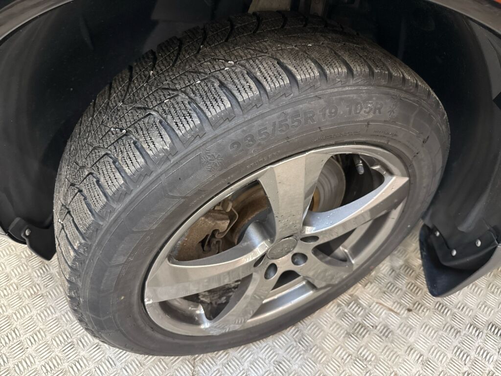 Volvo XC90 2016 Musta