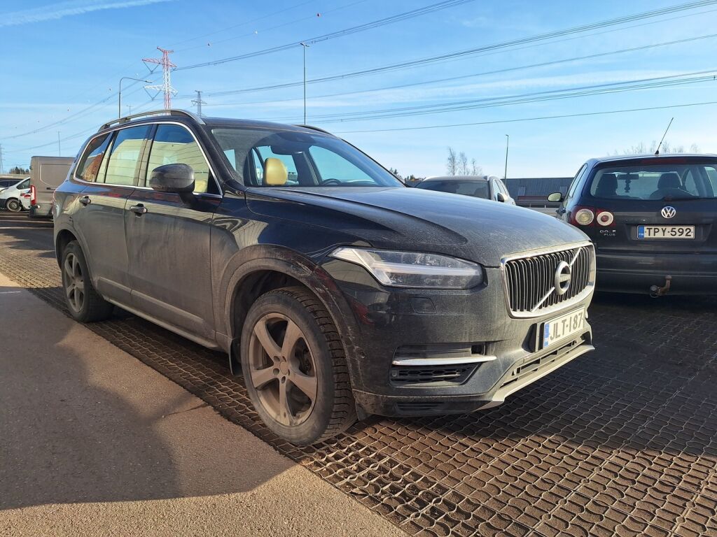 Volvo XC90 2016 Musta